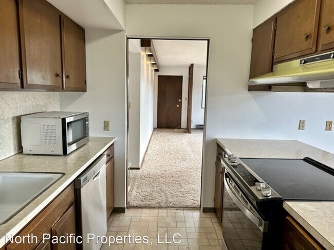 Building Photo - 2 br, 1 bath House - 358 NW 52nd St