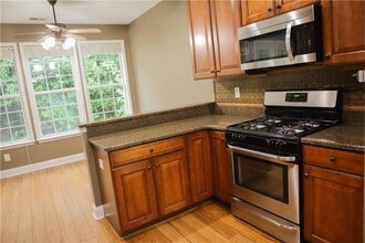Building Photo - 1526 Lechemin Dr