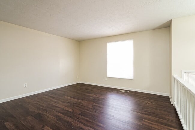 Building Photo - 3075 Flowers Dr