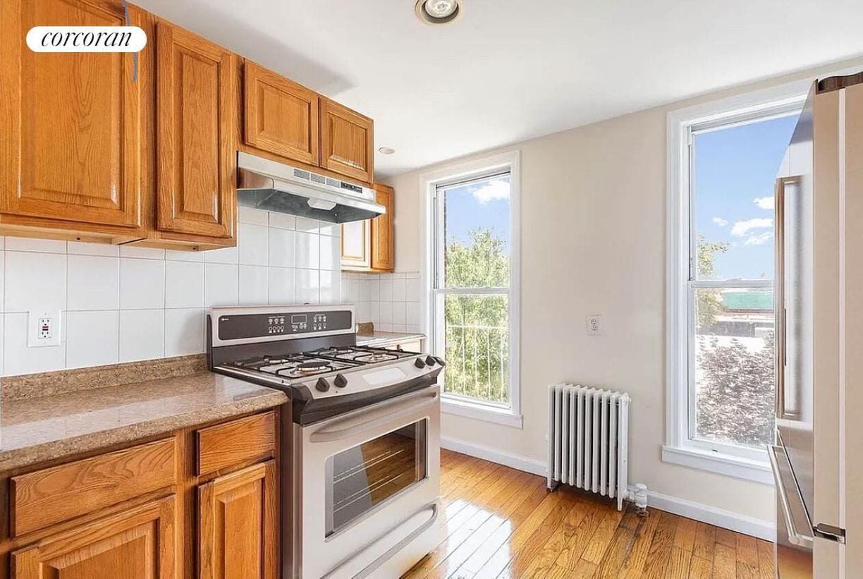 Foto principal - 238 26th St
