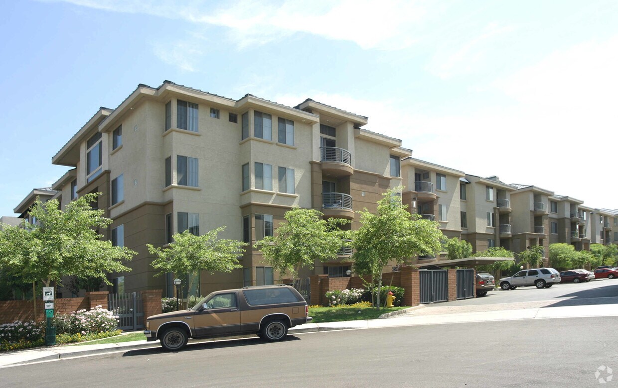 Biltmore Square Apartments Phoenix, AZ