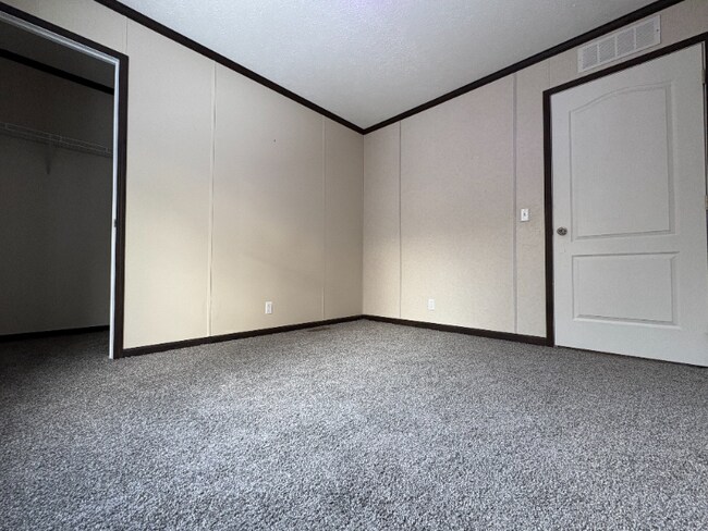 Foto del edificio - 322 Basket Branch