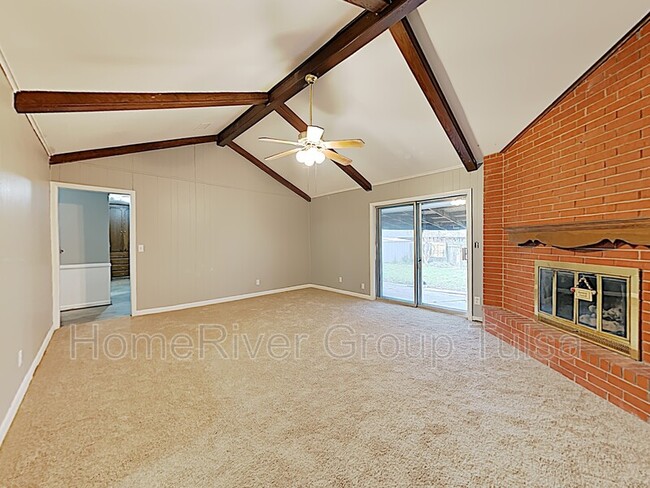 Building Photo - 4643 S 86th E Ave