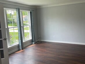 Building Photo - 1241 Orchard Heights Dr