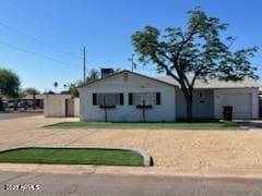 Primary Photo - 1845 E Crittenden Ln