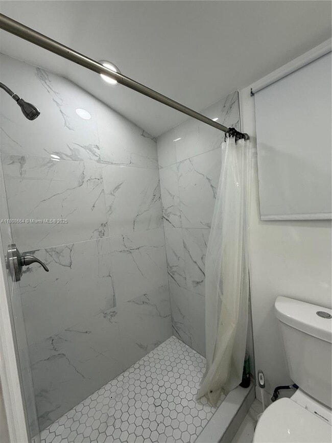 Building Photo - 1511 NW 45th St