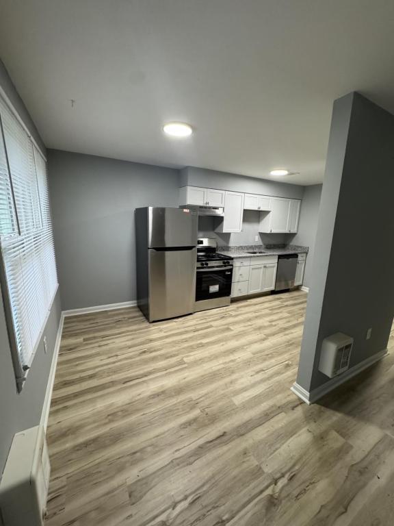 Building Photo - 2083 Cosmos Dr