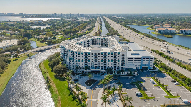 Building Photo - Riverstone Palm Beach