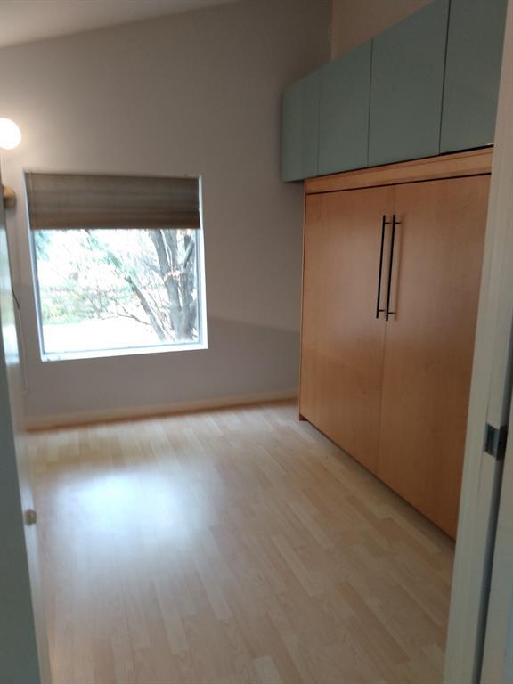 Foto del edificio - 5221 Blossom St