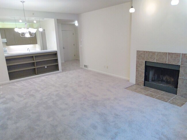 Foto del edificio - South Waterfront Beautiful 1 bed, 1 bath c...