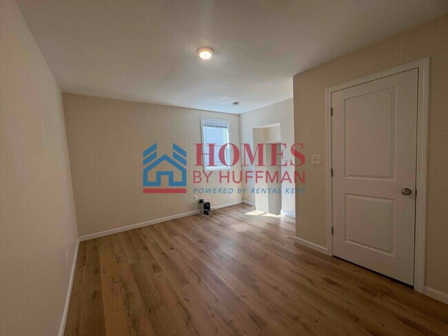 Foto del edificio - One Bedroom Apartment | Downstairs