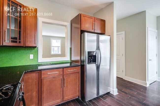 Foto del edificio - 2603 Webster St