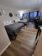 Building Photo - 375 Endicott St N