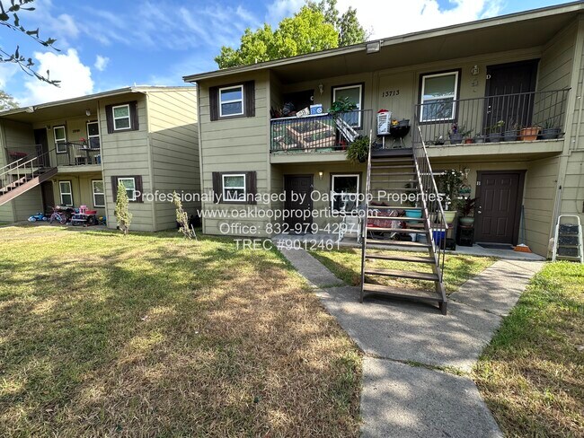 Building Photo - Houston