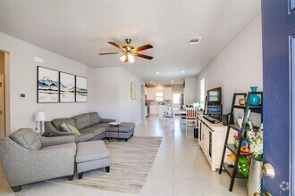 Building Photo - 257 Syrah Ct