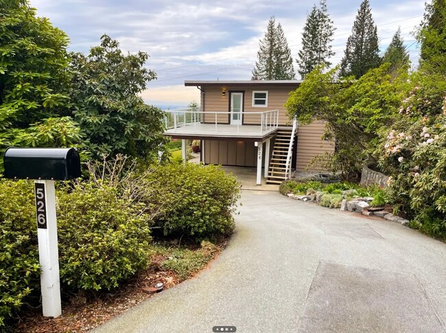 Building Photo - 526 Ballantree Pl