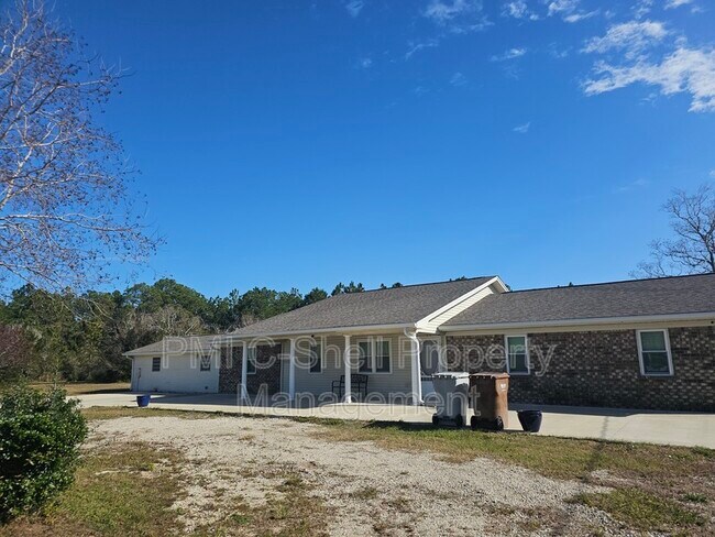 Building Photo - 1562 Avalon Blvd