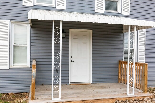 Building Photo - Charming 3-Bedroom Home with Spacious Layout