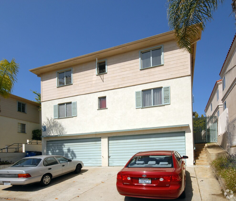 Building Photo - 1549 S Beverly Dr