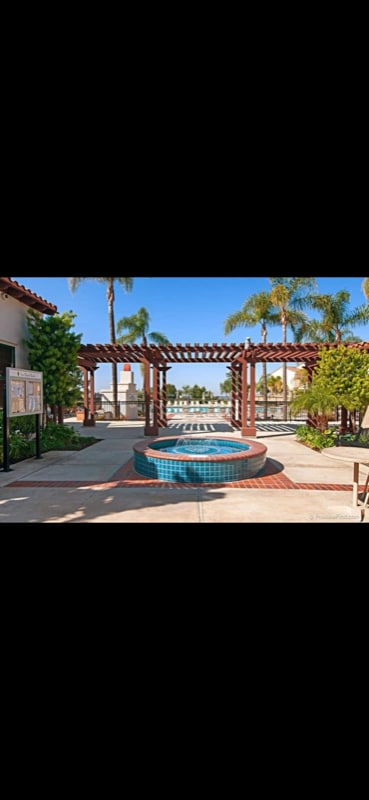 Building Photo - 2288 Alicante Cove