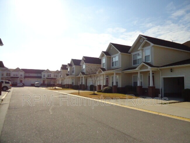 Foto del edificio - 851 Norview Ave