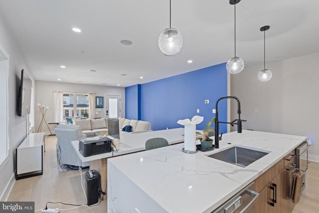 Foto del edificio - 615 Irving St NW