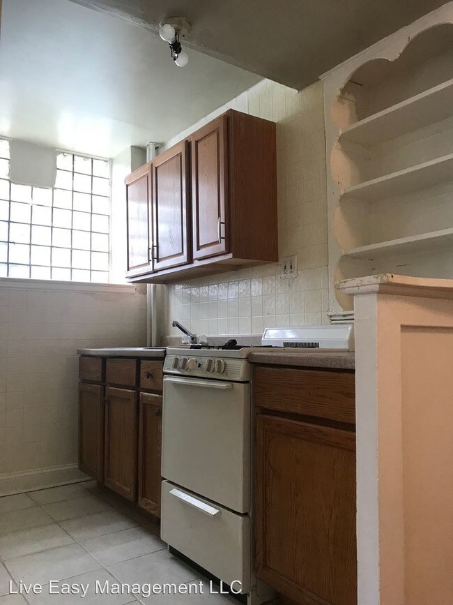 Building Photo - 808 N 63rd St