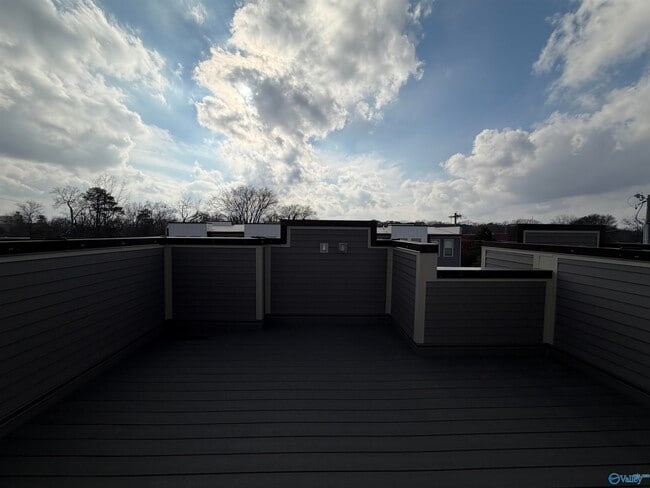 Foto del edificio - 14 Walnut St NE