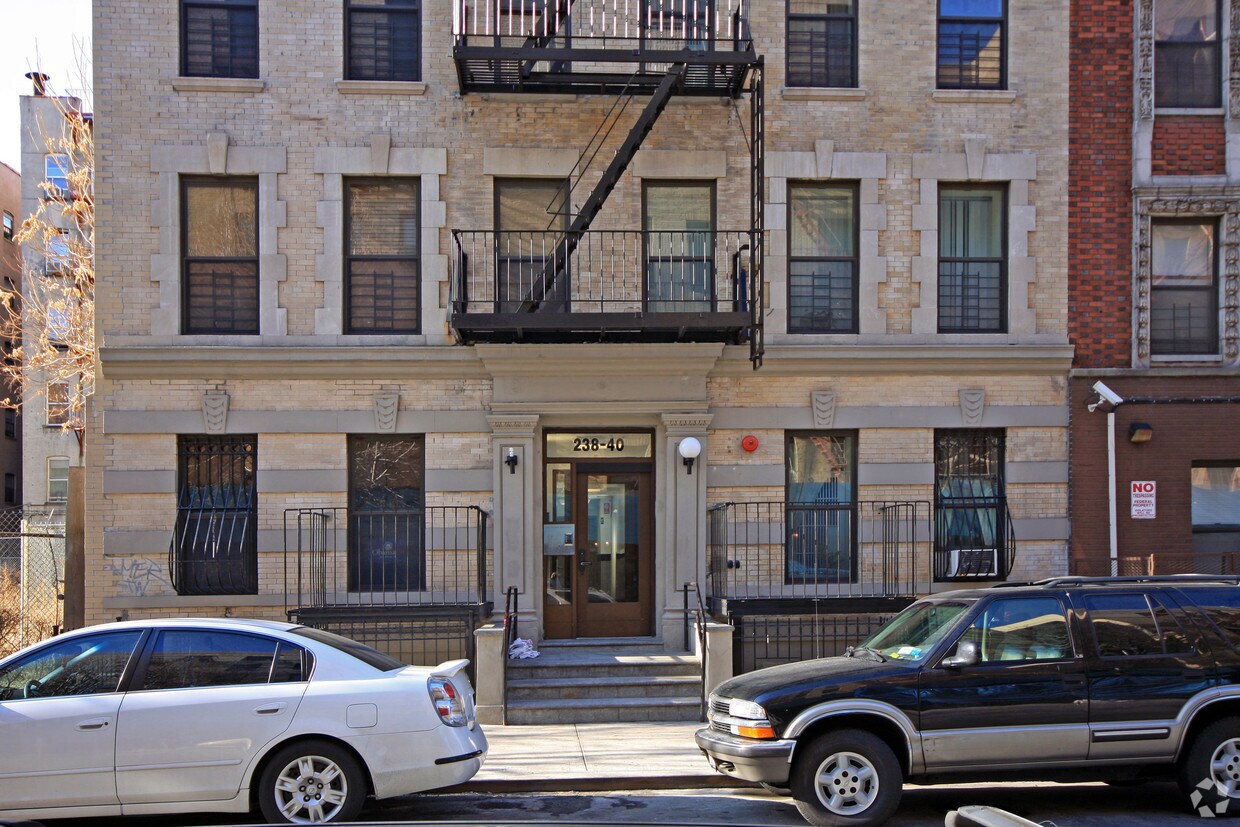 Building Photo - 238 W 146th St
