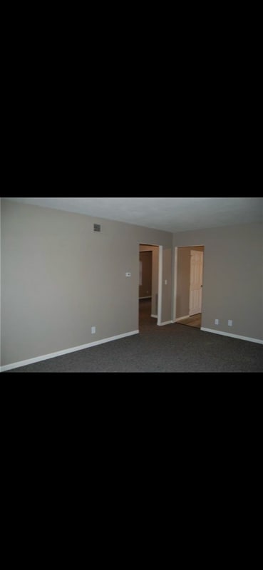 Building Photo - 310 E Franklin St
