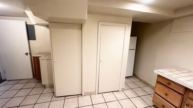 Building Photo - 2583-2585 S 700 E