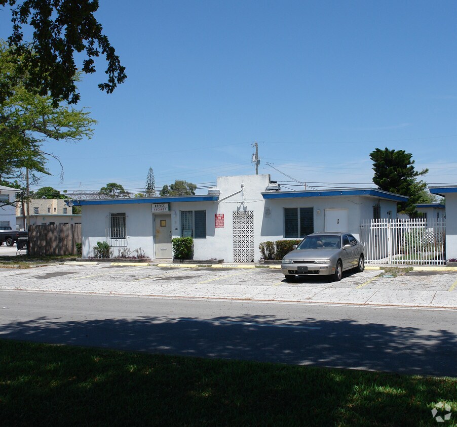 Building Photo - 1331 Sharazad Blvd