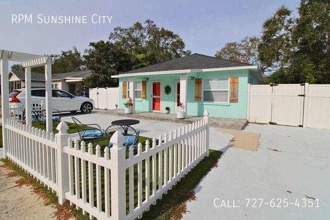 Foto del edificio - 536 Roanoke St