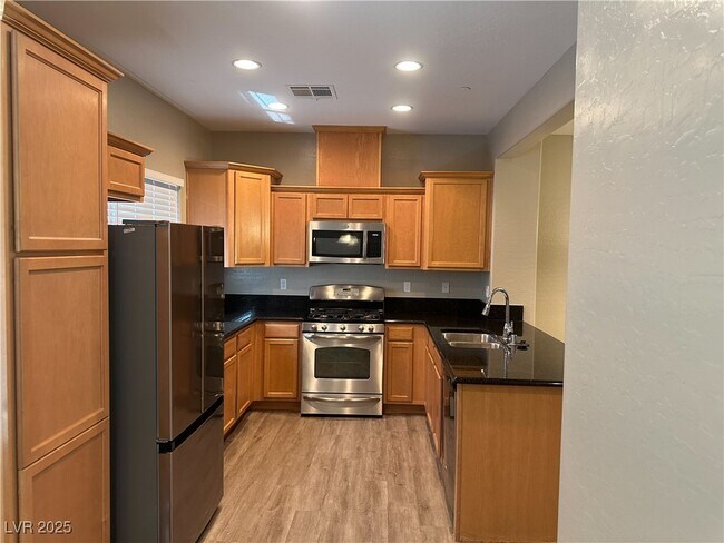 Foto del edificio - 4650 Ranch House Rd