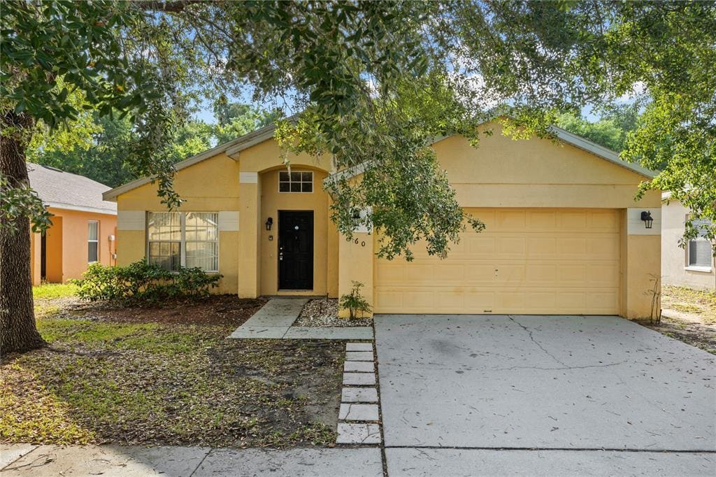 Primary Photo - 660 Sandy Ridge Dr