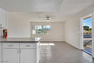 Building Photo - 2217 N Jones Blvd