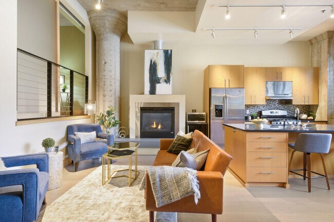 Building Photo - 525 N 3rd Street 104