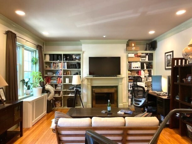 Foto principal - 208 Fuller St