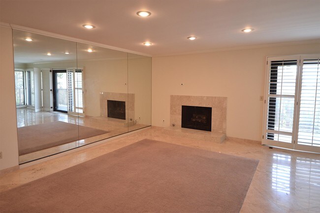 Foto del edificio - 6254 Riviera Cir