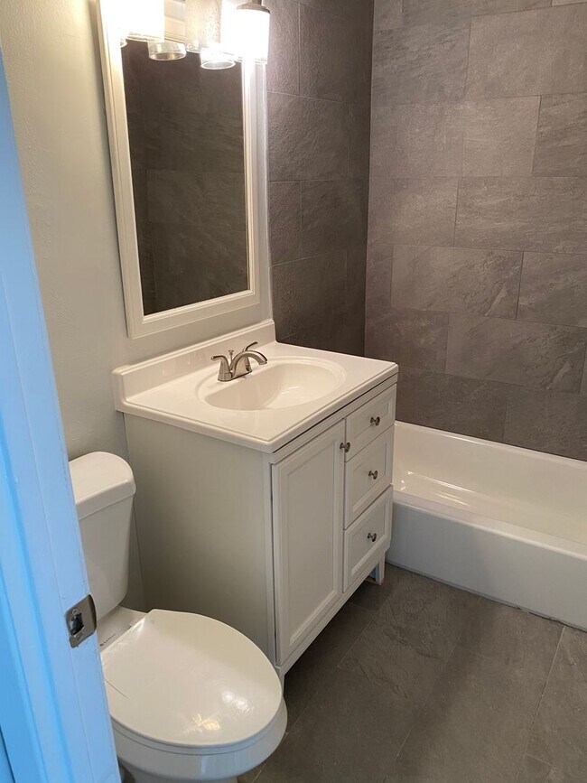 Foto del interior - Tomlinson Court Apartments