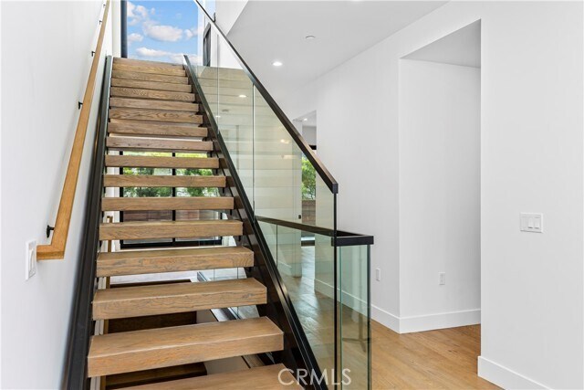 Foto del edificio - 928 S Juanita Ave