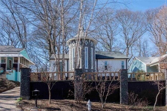 Building Photo - 467 Stovall St SE