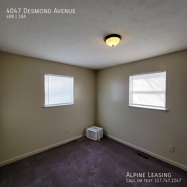 Foto del edificio - 4047 Desmond Ave
