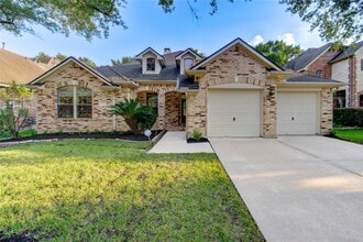 Building Photo - 21319 Pennshore Ln