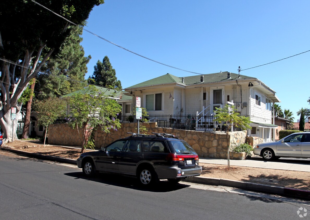 Primary Photo - 330 E Figueroa St