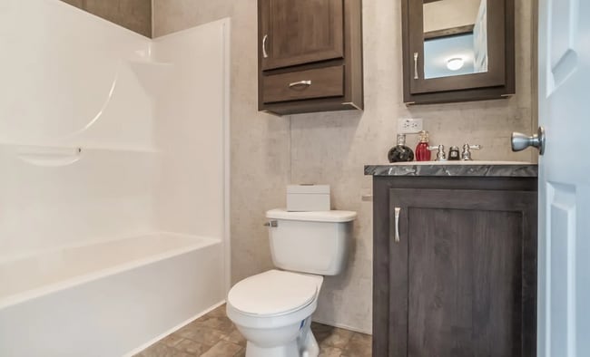 Building Photo - 17148 Canterbury Cir