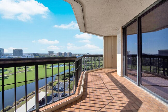 Foto del edificio - 1900 Consulate Pl