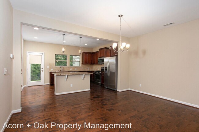 Foto del edificio - 3 br, 3.5 bath House - 1121 Midtowne Way