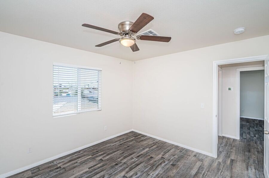 Building Photo - 508 S 46th St