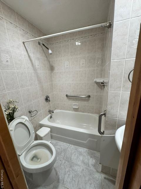 Foto del edificio - 173-11 Booth Memorial Ave